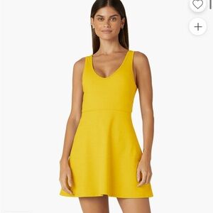 Beyond Yoga Spacedye Movement Dress Yellow Flower Heather size M